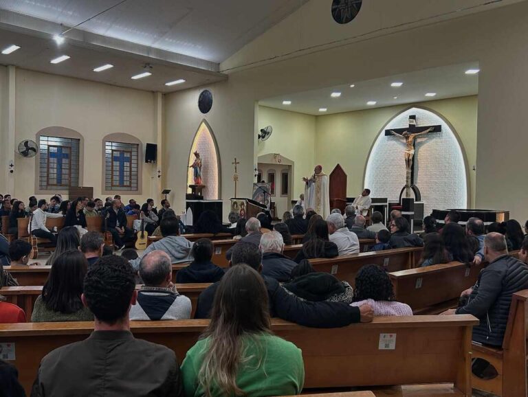 Celebração do Caminho Neocatecumenal